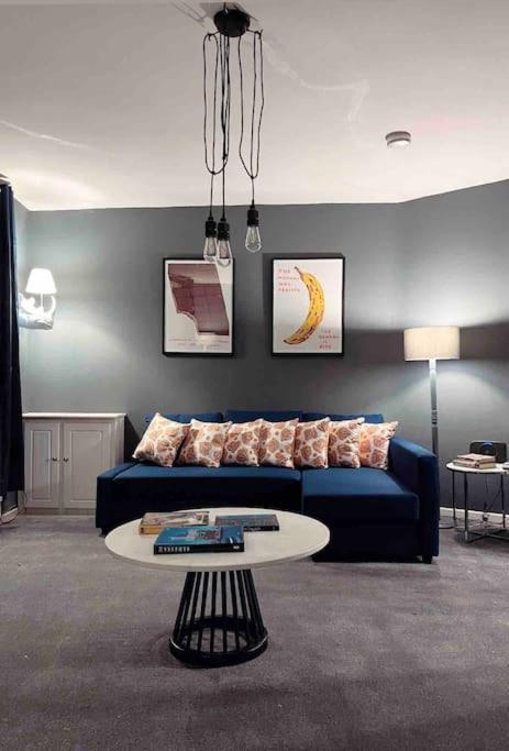 Chester/Handbridge Sleeps 9 + Netflix Hough Green Exteriör bild