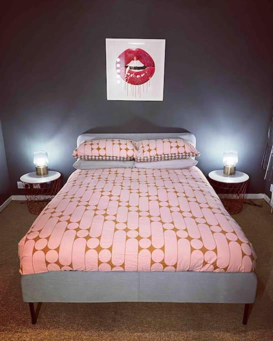 Chester/Handbridge Sleeps 9 + Netflix Hough Green Exteriör bild
