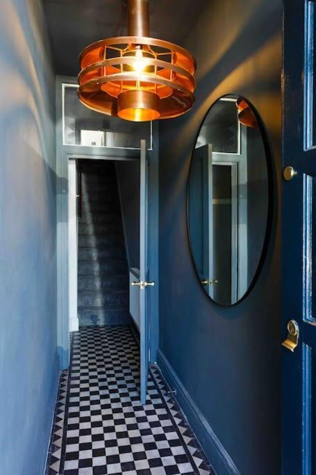 Chester/Handbridge Sleeps 9 + Netflix Hough Green Exteriör bild